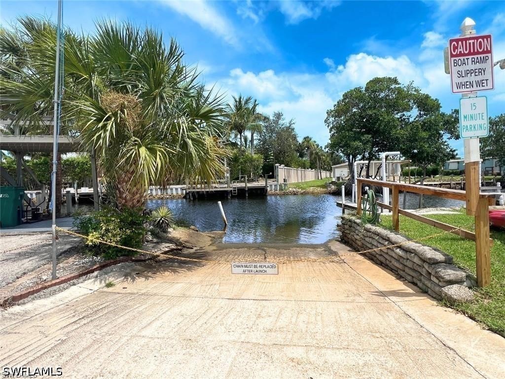 2 Bed Waterfront Home for Sale in Holiday Manor, FL, $84,900 — photo 34