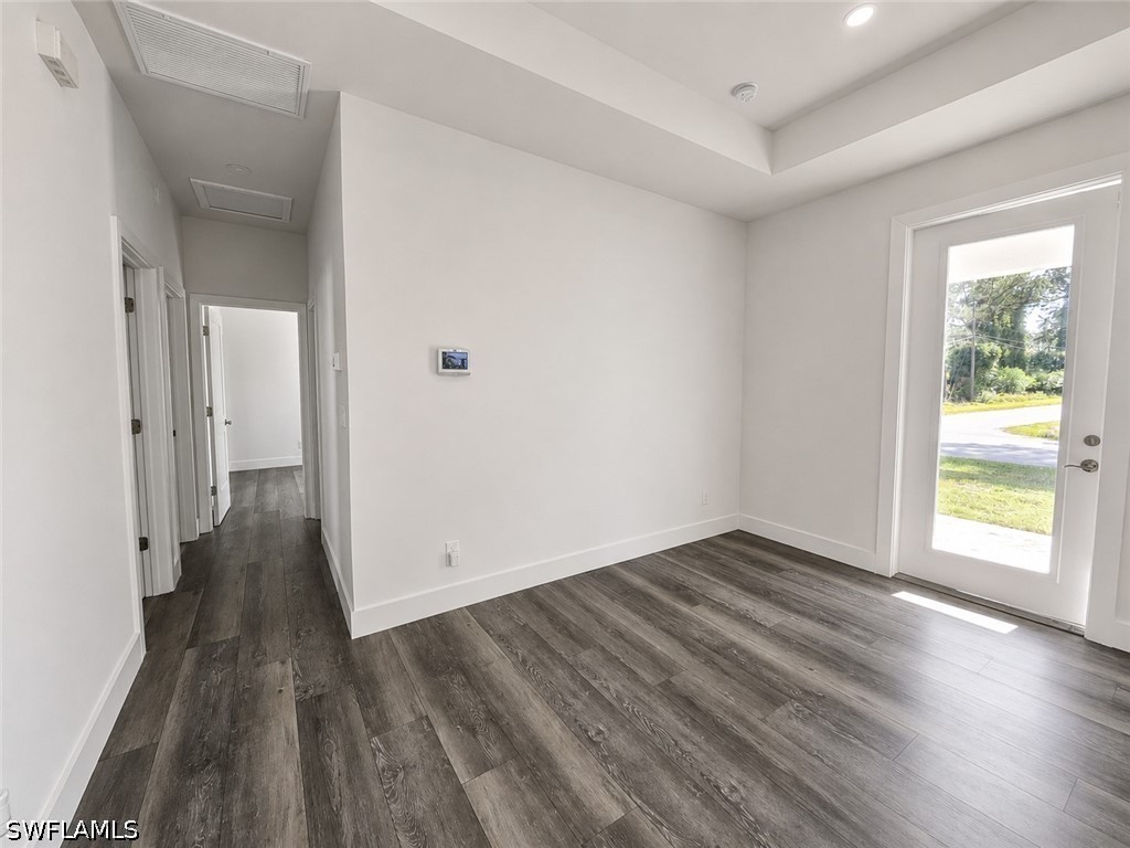 3 Bed SingleFamilyResidence for Sale in Lehigh Acres, photo 34