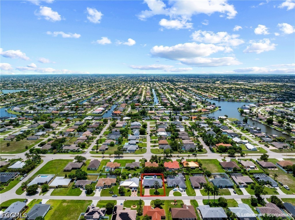 3 Bed Pool Home for Sale in Cape Coral, photo 34