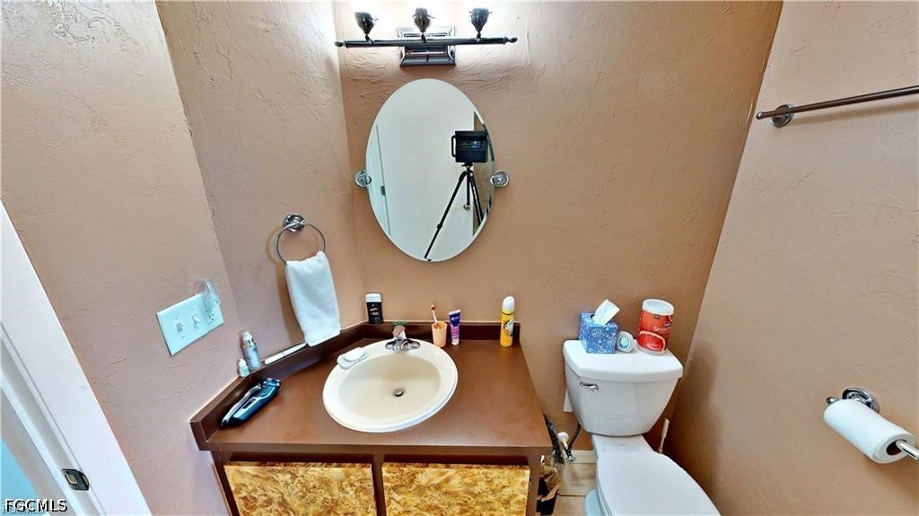 3 Bed Waterfront Home for Sale in Bokeelia, photo 34