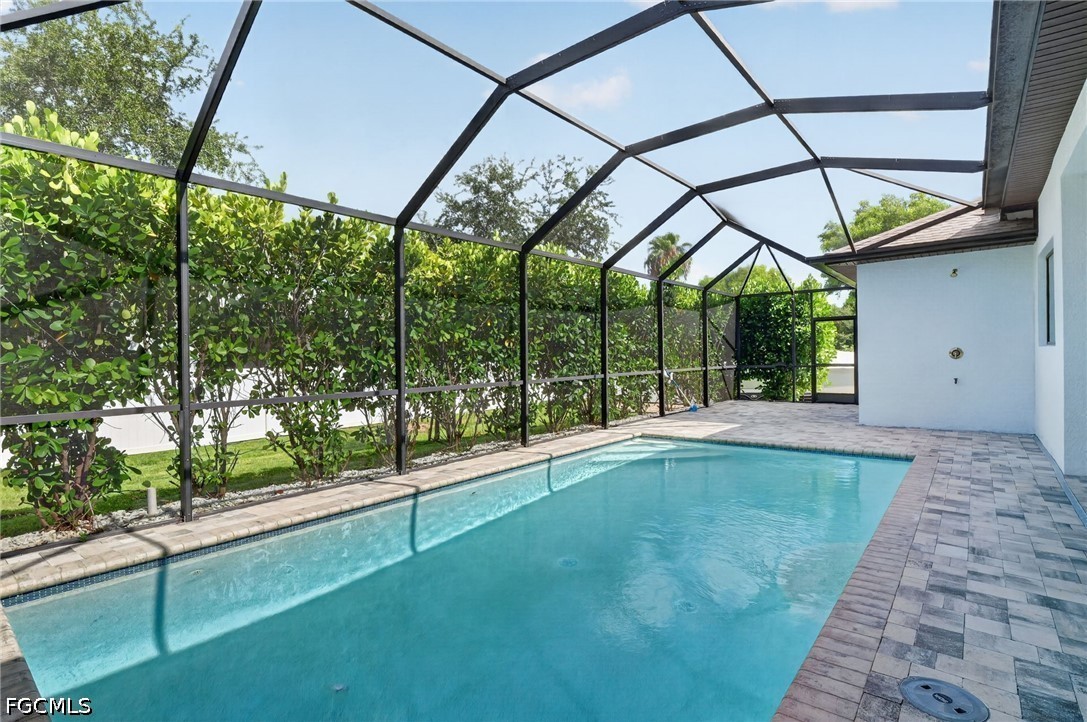 3 Bed Pool Home for Sale in Cape Coral, photo 34