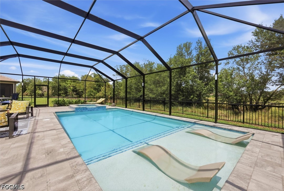 6 Bed Pool Home for Sale in Timber Creek, FL, $749,000 — photo 34