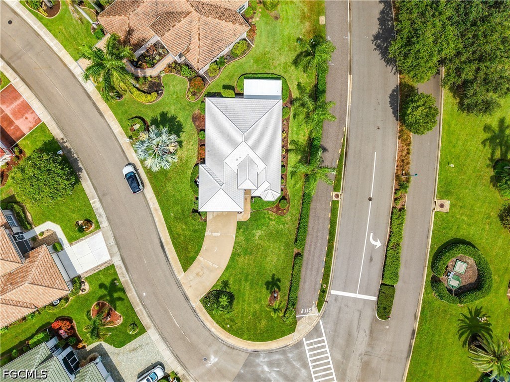 2 Bed SingleFamilyResidence for Sale in North Fort Myers, FL — photo 34