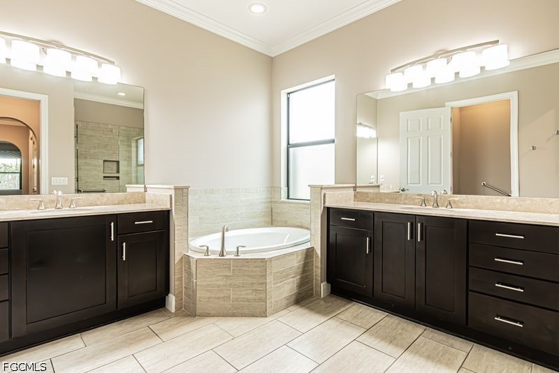 3 Bed Pool Home for Sale in Solaro, FL, $877,000 — photo 34
