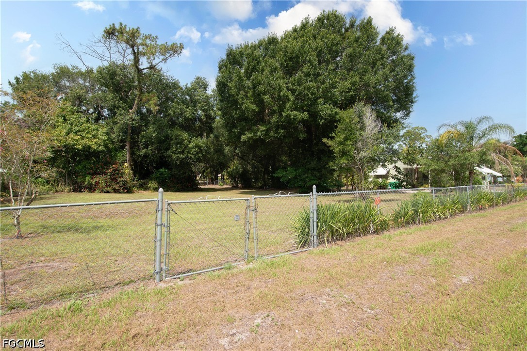 3 Bed SingleFamilyResidence for Sale in Immokalee, FL — photo 34