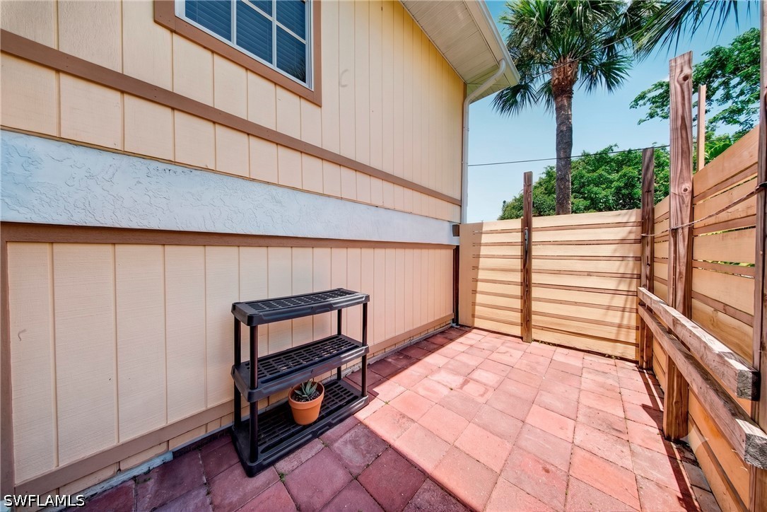 3 Bed SingleFamilyResidence for Sale in Heitmans, FL — photo 34