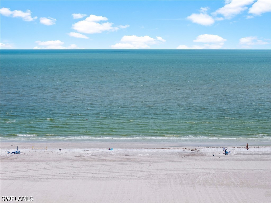 2 Bed Waterfront Home for Sale in Island Winds Condo, FL — photo 34