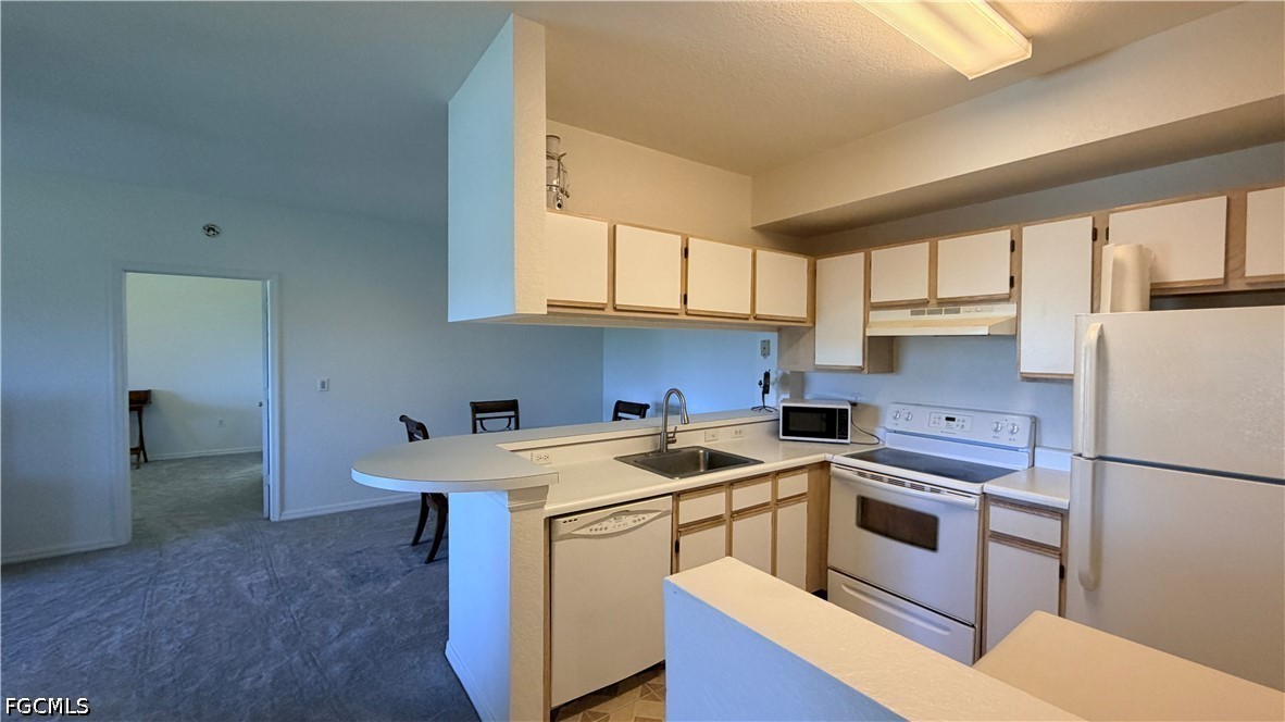 2 Bed Waterfront Home for Sale in Fort Myers, FL, $1,450 — photo 34