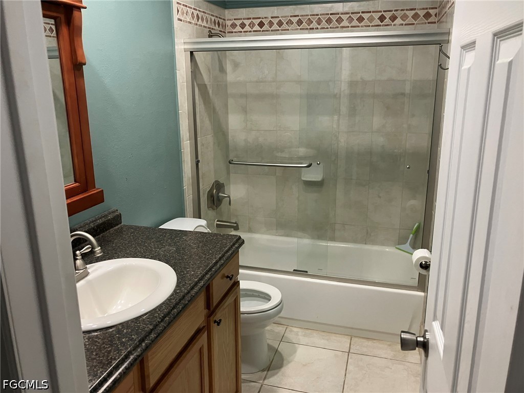 2 Bed Attached for Sale in Myerlee Circle Condo, FL, $1,900 — photo 34