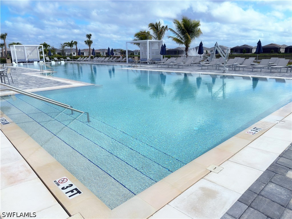 5 Bed Waterfront Home for Sale in Seven Shores, FL, $5,500 — photo 34