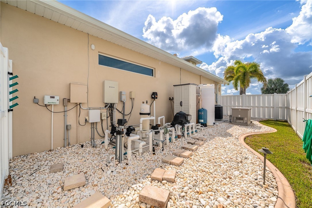 3 Bed Pool Home for Sale in Old Fort Denaud, photo 34