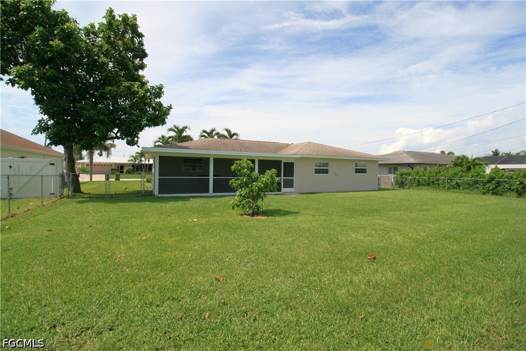 3 Bed SingleFamilyResidence for Sale in Cape Coral, FL — photo 34