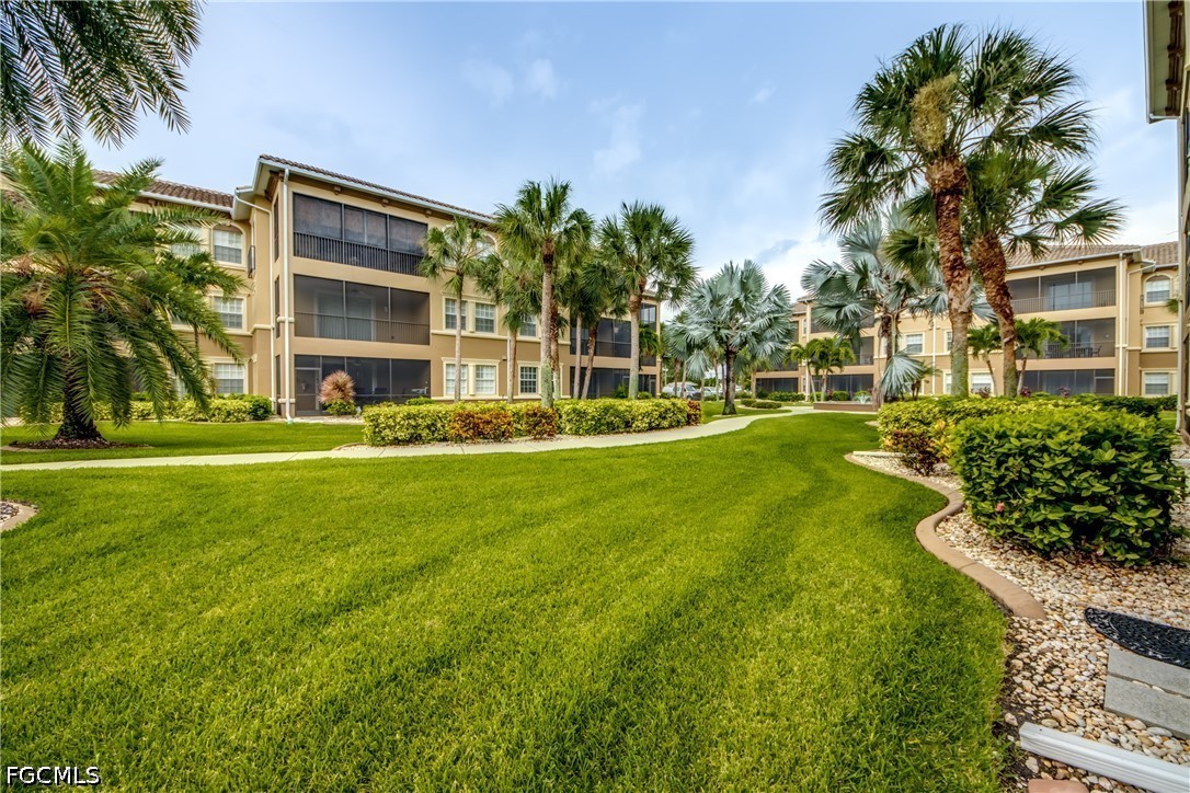 2 Bed Condominium for Sale in Tuscany Court, FL, $250,000 — photo 34