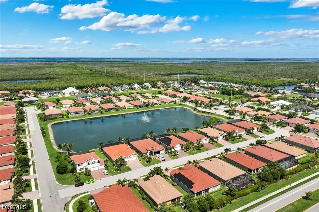 3 Bed SingleFamilyResidence for Sale in Sunset Pointe, FL — photo 34