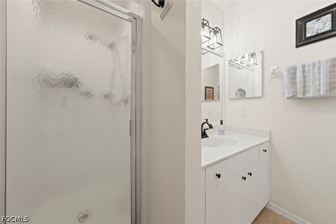 3 Bed Pool Home for Sale in Kings Green, photo 34
