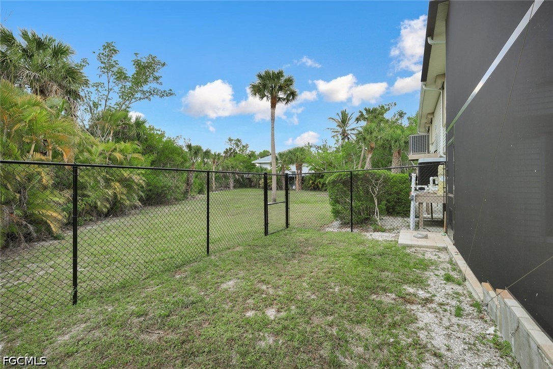 3 Bed Pool Home for Sale in Metes And Bounds, FL, $18,000 — photo 34
