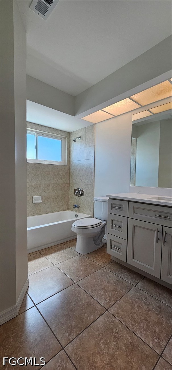 3 Bed Waterfront Home for Sale in Cape Coral, photo 34