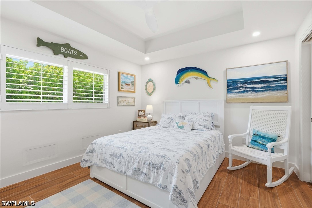 4 Bed Pool Home for Sale in Park Shore, photo 34