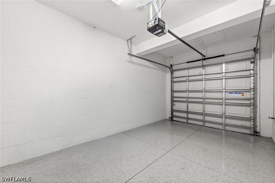 2 Bed Condominium for Sale in Richmond Park, photo 34