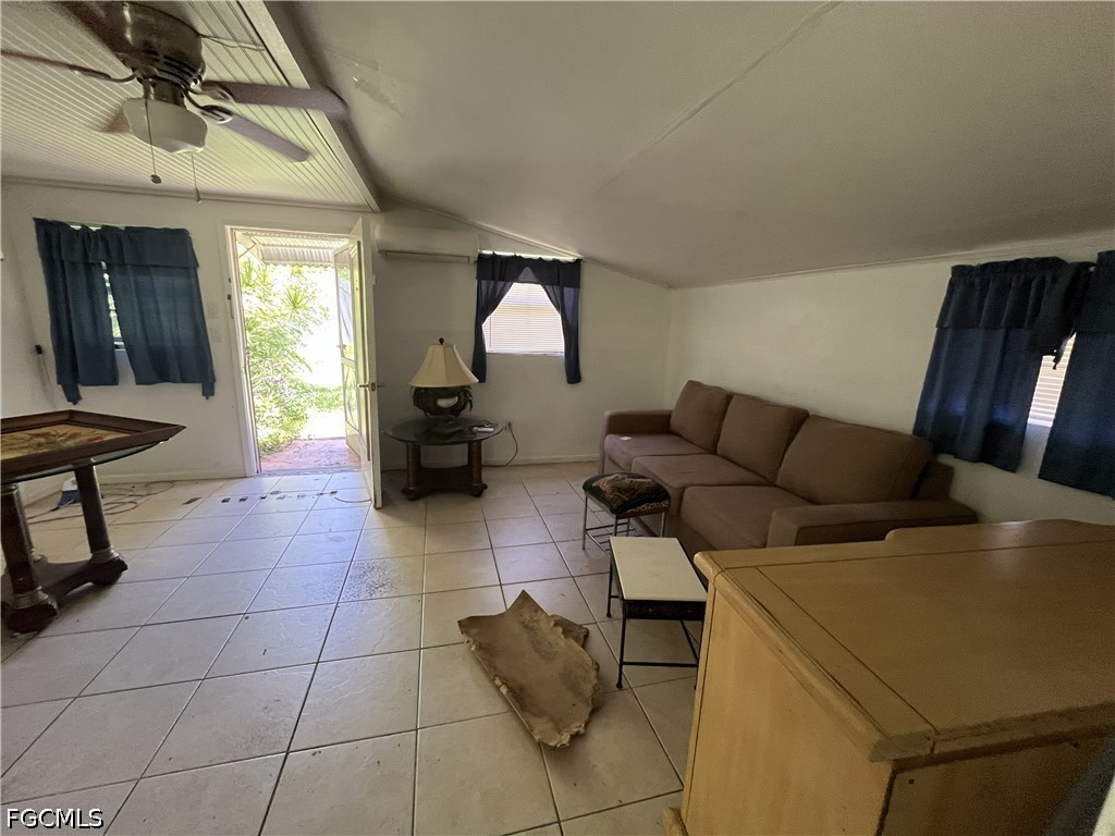 5 Bed Quadruplex for Sale in North Fort Myers, photo 34