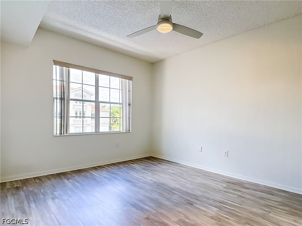 2 Bed Condominium for Sale in Fort Myers, photo 34