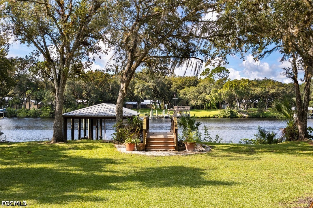 4 Bed Waterfront Home for Sale in Labelle, photo 34