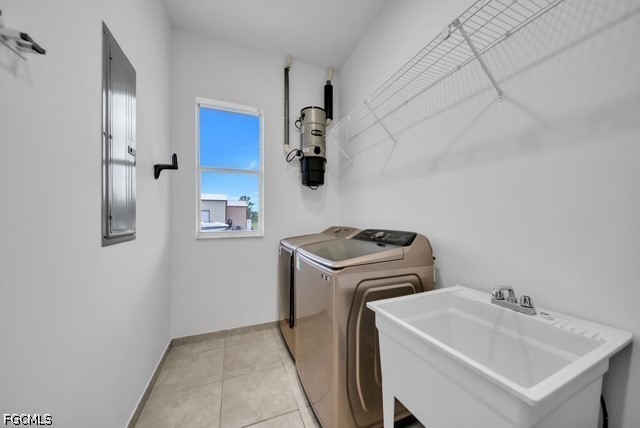 4 Bed SingleFamilyResidence for Sale in North Fort Myers, photo 34