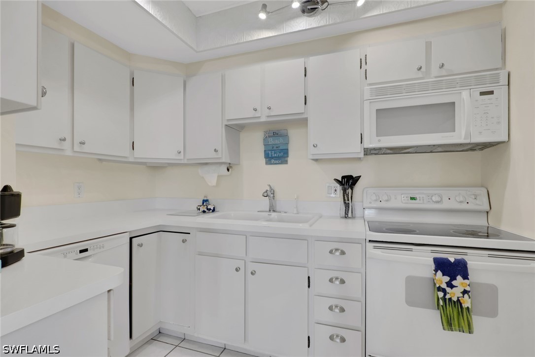 2 Bed Pool Home for Sale in Marco Island, photo 34