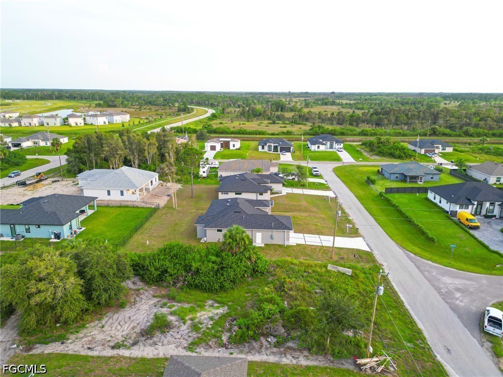 3 Bed SingleFamilyResidence for Sale in Lehigh Acres, photo 34