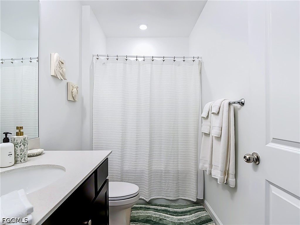 4 Bed SingleFamilyResidence for Sale in Caloosa Cove, photo 34
