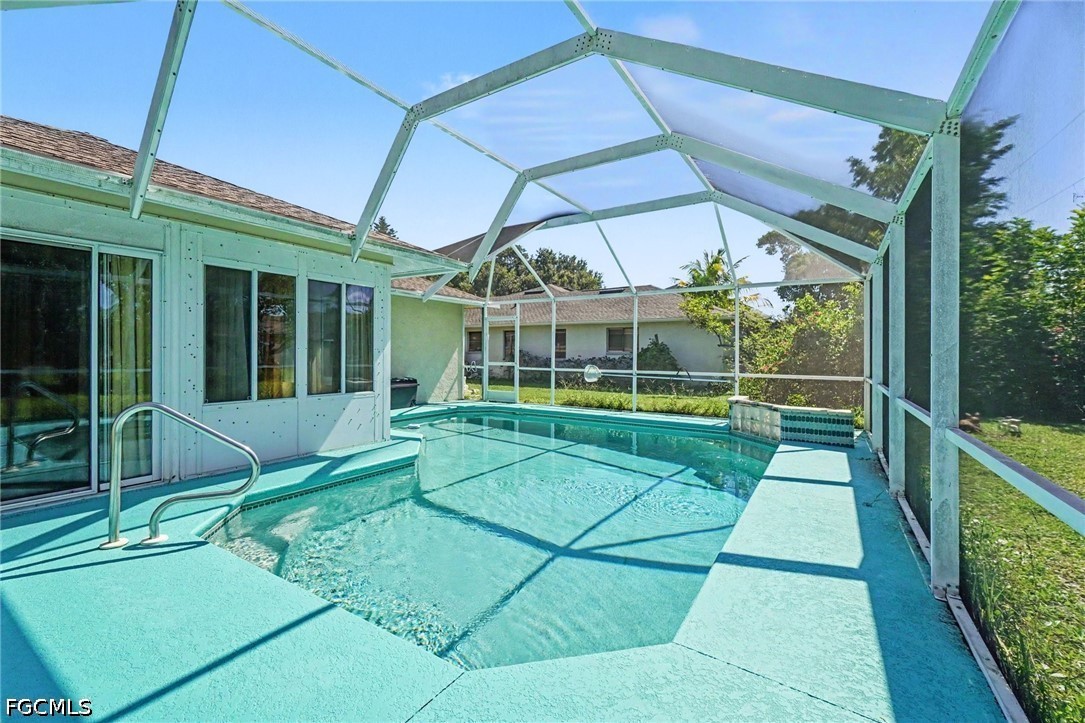 3 Bed Pool Home for Sale in Cape Coral, photo 34