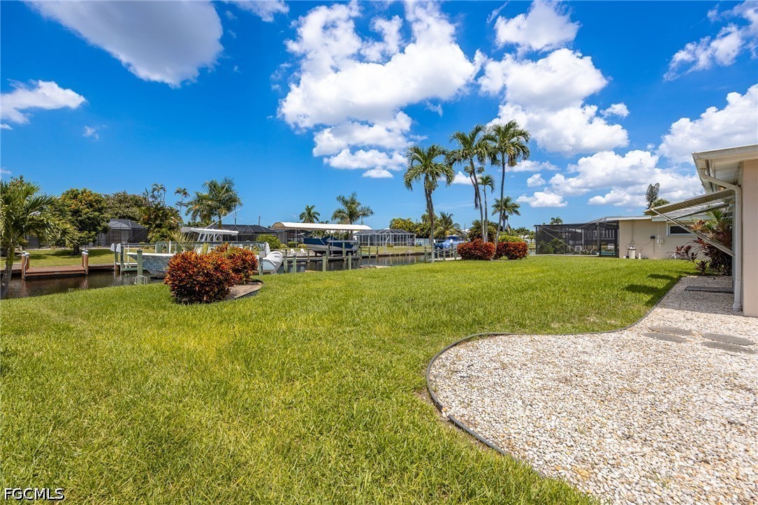 3 Bed Waterfront Home for Sale in Cape Coral, photo 34