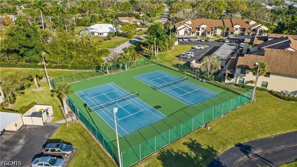2 Bed Waterfront Home for Sale in Fort Myers, photo 34