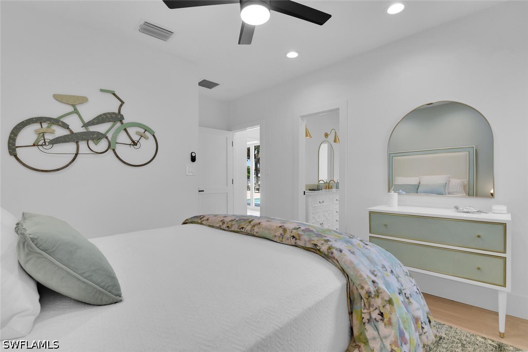 5 Bed Pool Home for Sale in Moorings, photo 34