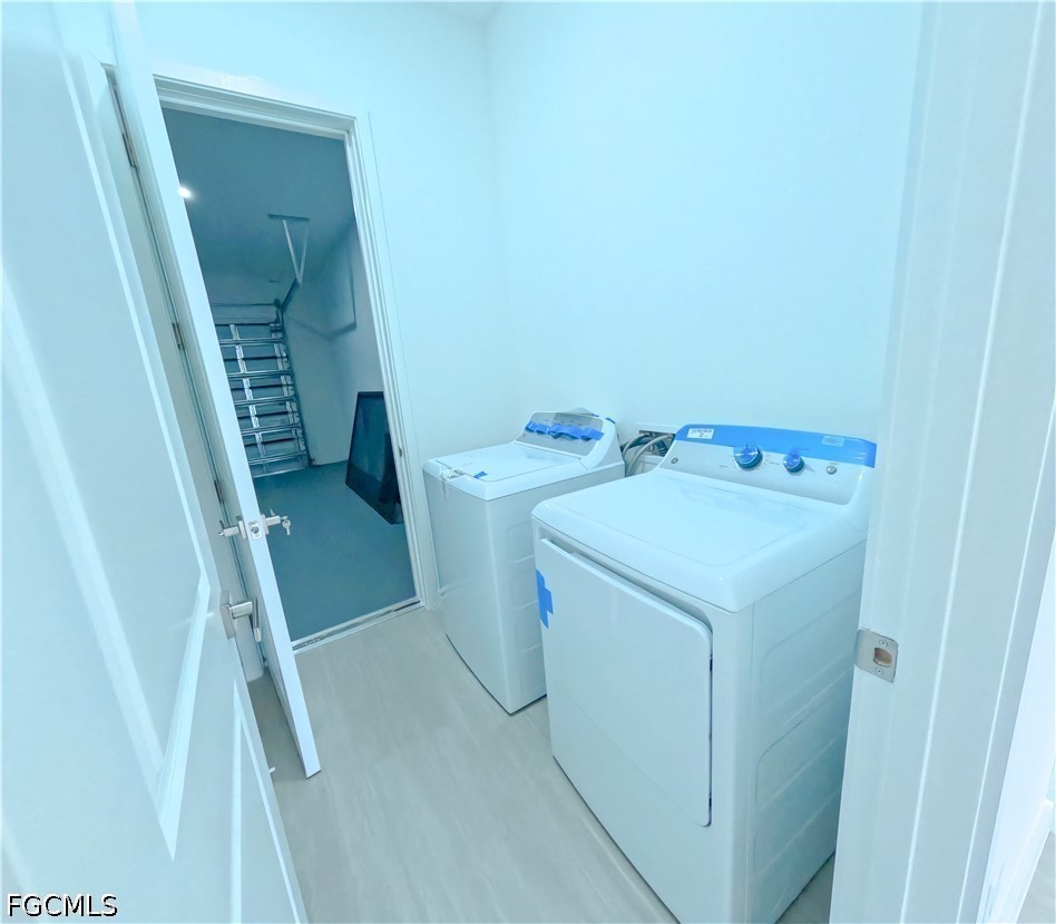 4 Bed SingleFamilyResidence for Sale in Cape Coral, photo 34