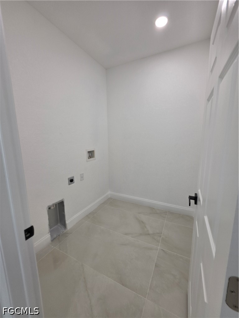 3 Bed SingleFamilyResidence for Sale in Lehigh Acres, photo 34