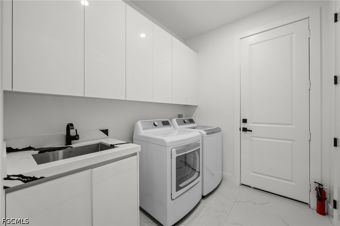 3 Bed Pool Home for Sale in Cape Coral, photo 34