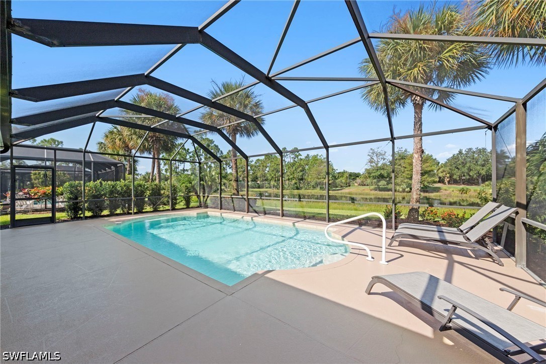 3 Bed Pool Home for Sale in Villa Capri, photo 34