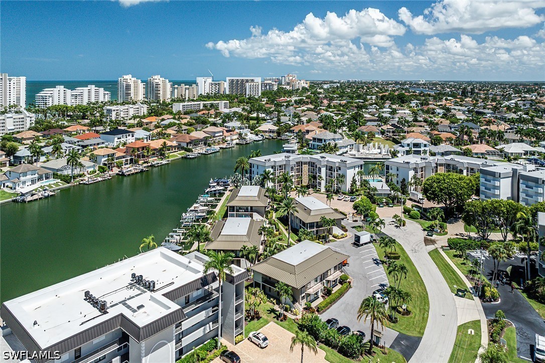 2 Bed Waterfront Home for Sale in Palm Isle, photo 34
