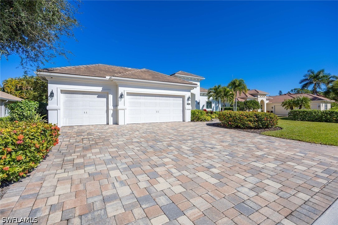 3 Bed Pool Home for Sale in Castlewood, photo 34