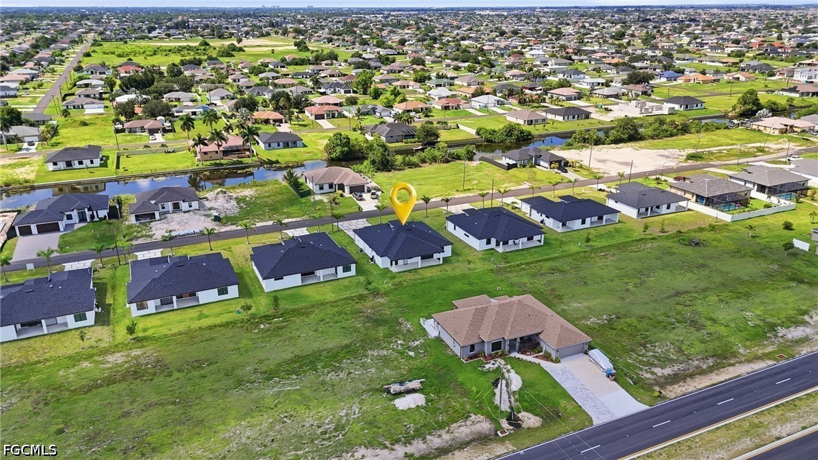 3 Bed SingleFamilyResidence for Sale in Cape Coral, photo 34