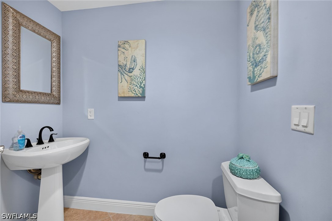 3 Bed Waterfront Home for Sale in Cape Coral, photo 34