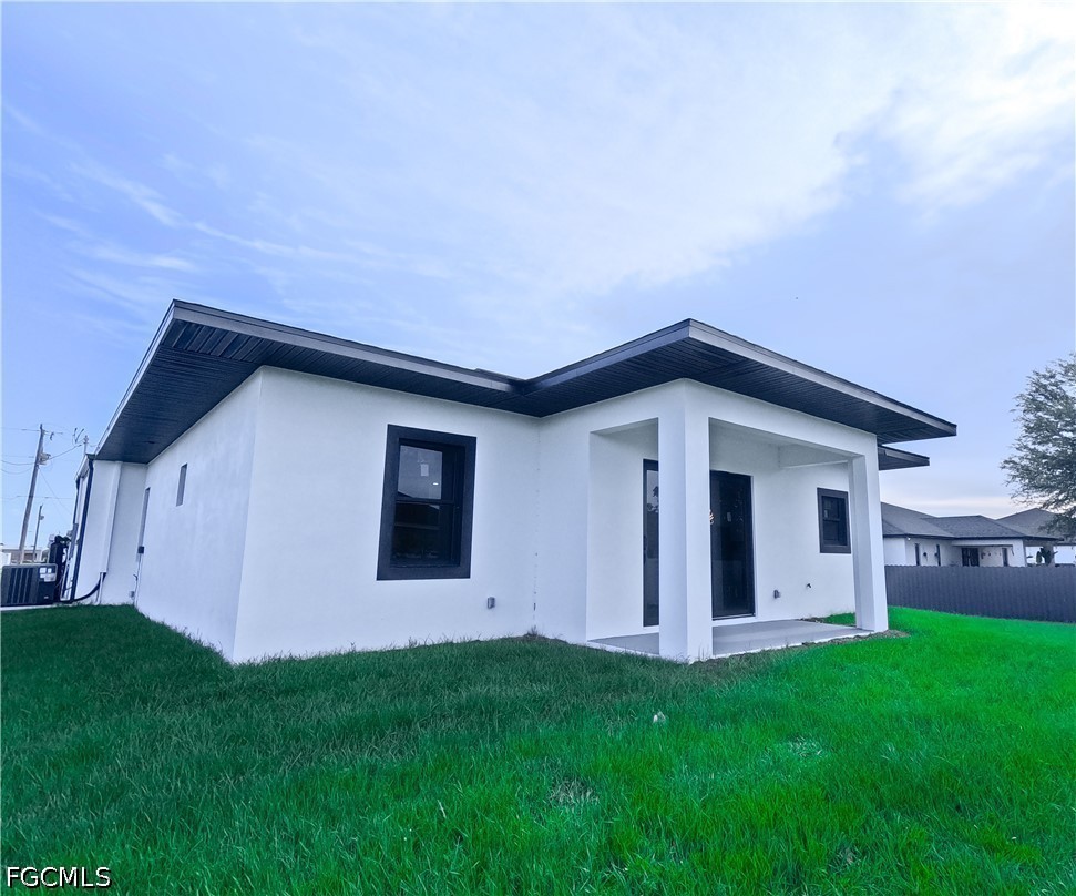 4 Bed SingleFamilyResidence for Sale in Cape Coral, photo 34