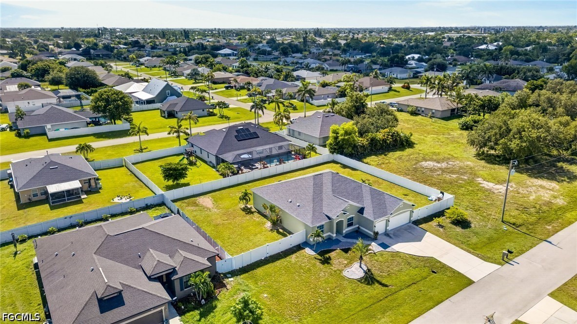 4 Bed SingleFamilyResidence for Sale in Cape Coral, photo 34