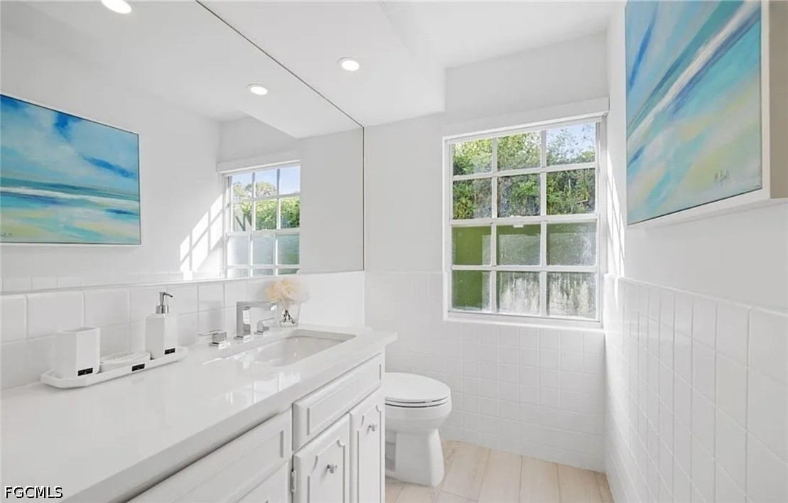 3 Bed SingleFamilyResidence for Sale in Naples, photo 34