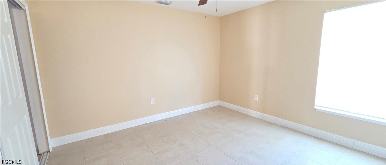 3 Bed SingleFamilyResidence for Sale in Cape Coral, photo 34