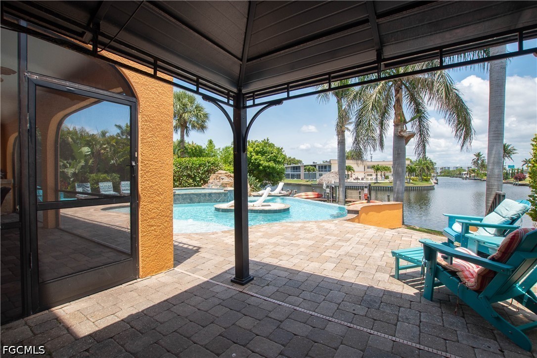5 Bed Pool Home for Sale in Cape Coral, photo 34