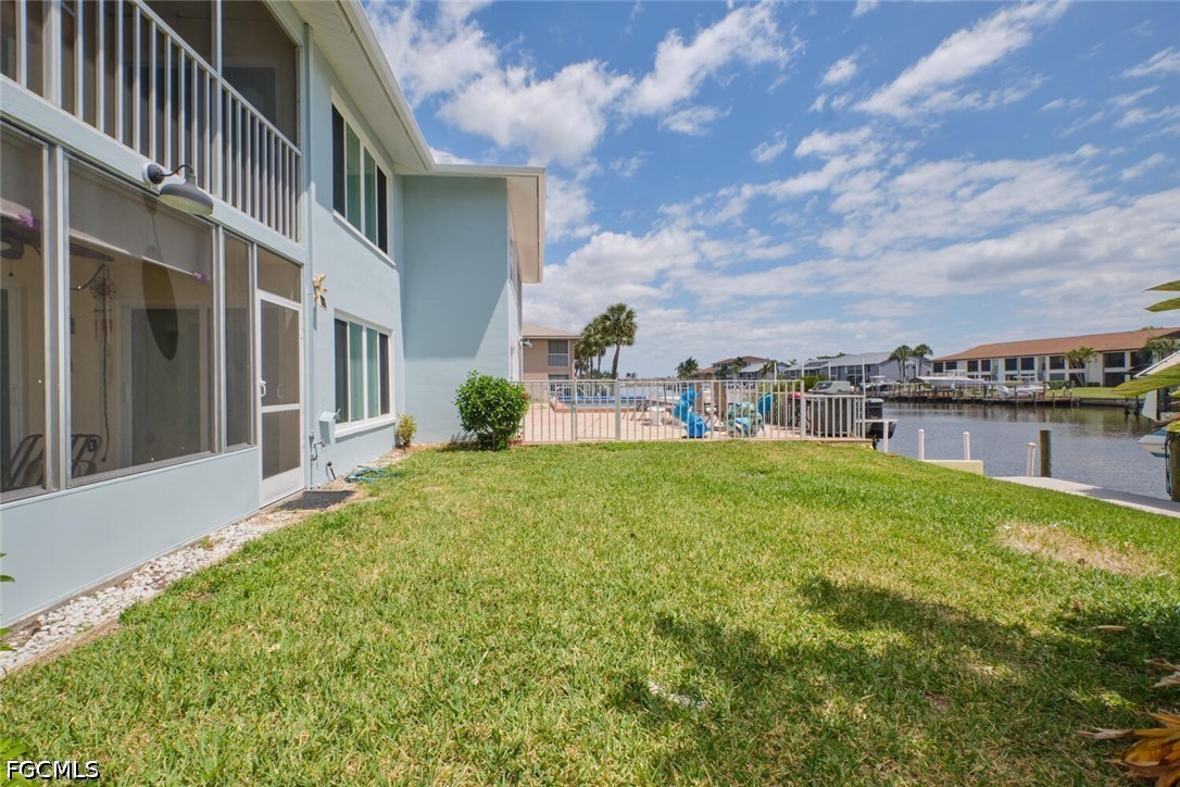 2 Bed Waterfront Home for Sale in Cape Coral, photo 34