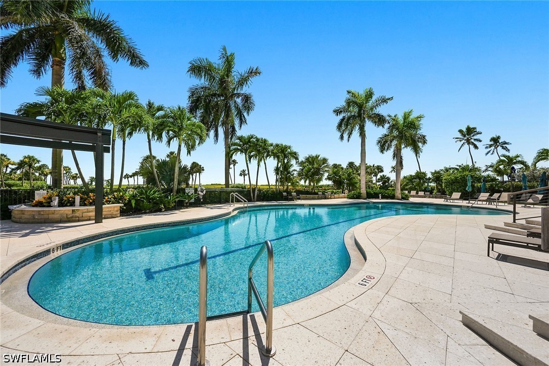 2 Bed Waterfront Home for Sale in Naples, photo 34