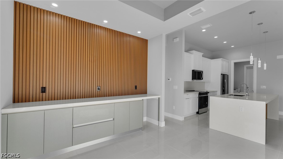 3 Bed SingleFamilyResidence for Sale in Lehigh Acres, photo 34